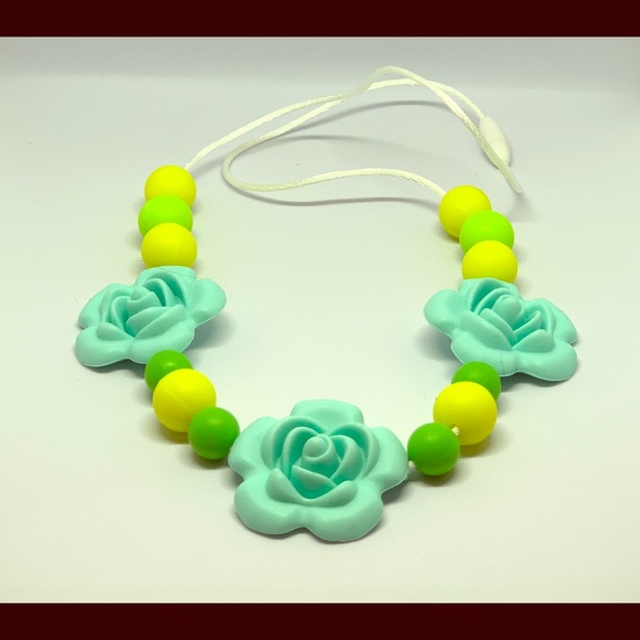 Baby teething necklace